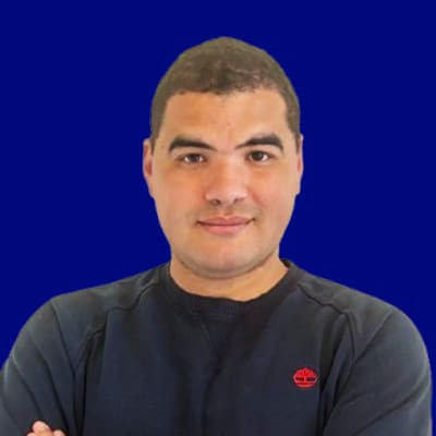 uc_stacked_images_elementor_36aa1907_item1