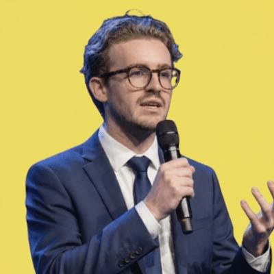 uc_stacked_images_elementor_7318c0f6_item1